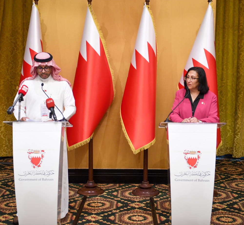 بمناسبة نجاح أعمال الاجتماع السابع للجنة أصحاب المعالي والسعادة وزراء الصحة بدول مجلس التعاون والاجتماع 84 لمجلس وزراء الصحة لدول مجلس التعاون .. وزيرة الصحة: القرارات التي تمخضت تستكمل الجهود في التنسيق والتعاون والتكامل بين دول المجلس بما يحقق استمرار الرعاية والعناية بصحة الانسان في دول المجلس