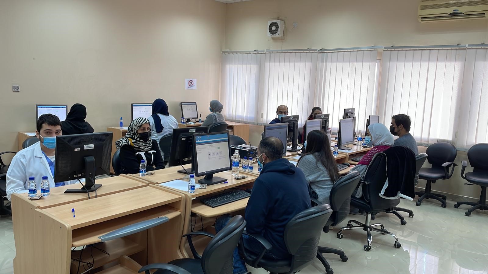 تحت رعاية وكيل وزارة الصحة الصحة تقيم أكبر إمتحان رقمي للأطباء في تخصص طب العائلة
